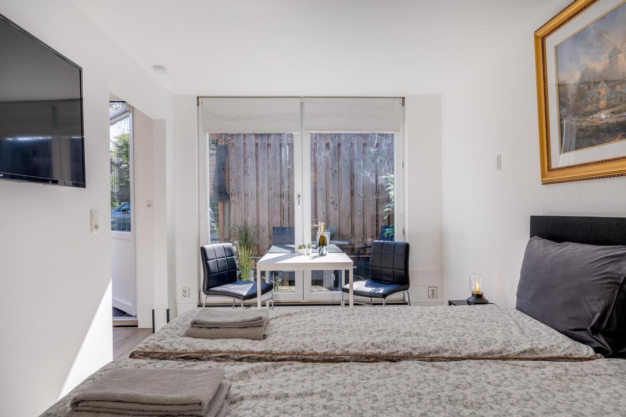 Luxe Wellness Apartment Apeldoorn With Jacuzzi And Sauna Extérieur photo