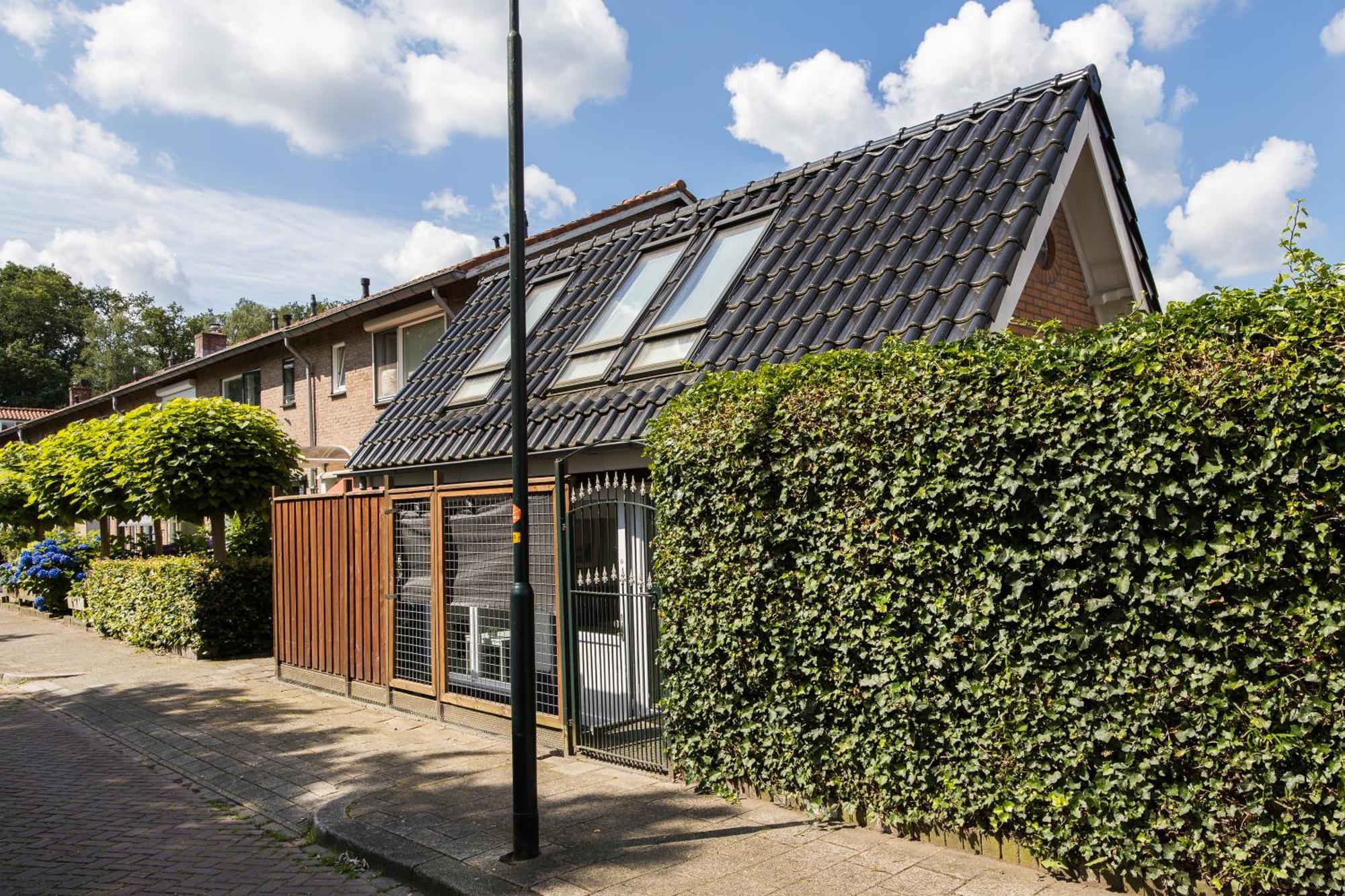 Luxe Wellness Apartment Apeldoorn With Jacuzzi And Sauna Extérieur photo