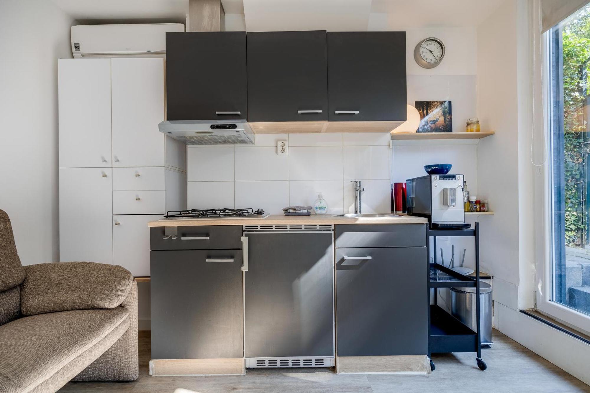 Luxe Wellness Apartment Apeldoorn With Jacuzzi And Sauna Extérieur photo